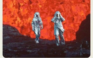 火山挚恋 Fire of Love