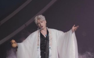 张远《白》巡演上海首演：音乐盛宴点燃新年激情