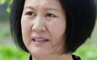 春晚常客黄晓娟：痛失3位至亲，对儿子她有骄傲，也有愧疚