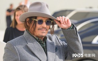 约翰尼·德普携《埃比尼泽：圣诞颂歌》回归好莱坞