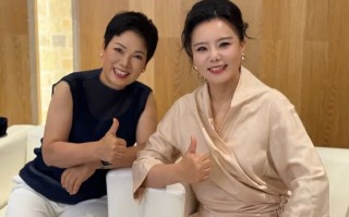 龚琳娜晒与倪夏莲合照  网友：梦幻联动
