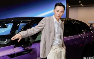 刘烨太瘦了 网友：像一根“竹竿”