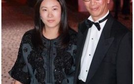 休·杰克曼宣布新恋情，揭示离婚背后的真相与心路历程