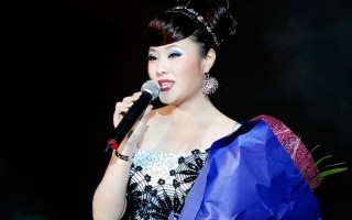 她本前程大好，曾登上春晚，却为钱当情妇，敛财157万后沦为囚徒