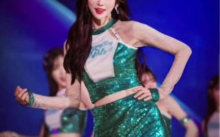 林志玲穿啦啦队服跳女团舞！身材苗条状态似少女