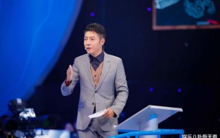 5位春晚男主持都娶了谁？有人离婚，有人娶富二代，有人英年早逝（春晚主持人男的）