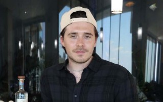 贝克汉姆大儿子布鲁克林：不愿与父母和解