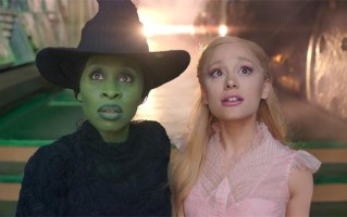 《魔法坏女巫》上映！A妹曼妙开嗓感受声画魅力（魔法坏女巫剧情介绍大全）