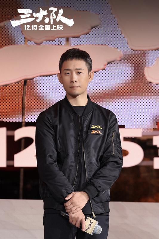 主题曲《人间道》MV重磅发布 《三大队》收获2023电影院最后感动(人间道刘欢)-第5张图片-九妖电影 主题曲《人间道》MV重磅发布 《三大队》收获2023电影院最后感动(人间道刘欢)-第5张图片-九妖电影