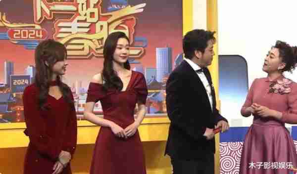-揭秘春晚后台：关晓彤惊现真容？辛芷蕾毫不畏惧！-（春晚关晓彤2022）-第9张图片-九妖电影