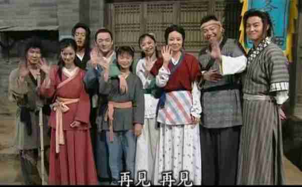 18年前的热度还在蹭？古龙被玩成了春晚，国产剧这样拍真的辣眼睛（古龙其人）-第23张图片-九妖电影