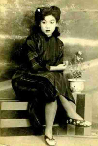 1963年,春晚女皇赵丽蓉拒见毛主席,得知原因后主席连说:好好好(赵丽蓉春晚失误是哪一集)-第4张图片-九妖电影 1963年,春晚女皇赵丽蓉拒见毛主席,得知原因后主席连说:好好好(赵丽蓉春晚失误是哪一集)-第4张图片-九妖电影