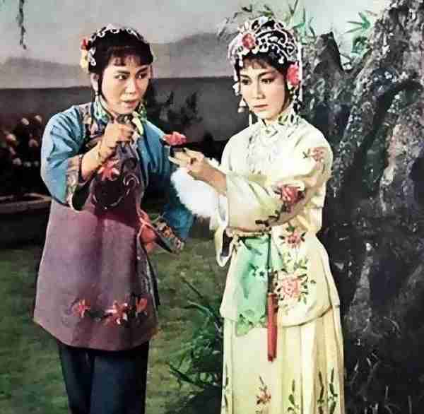 1963年,春晚女皇赵丽蓉拒见毛主席,得知原因后主席连说:好好好(赵丽蓉春晚失误是哪一集)-第8张图片-九妖电影 1963年,春晚女皇赵丽蓉拒见毛主席,得知原因后主席连说:好好好(赵丽蓉春晚失误是哪一集)-第8张图片-九妖电影