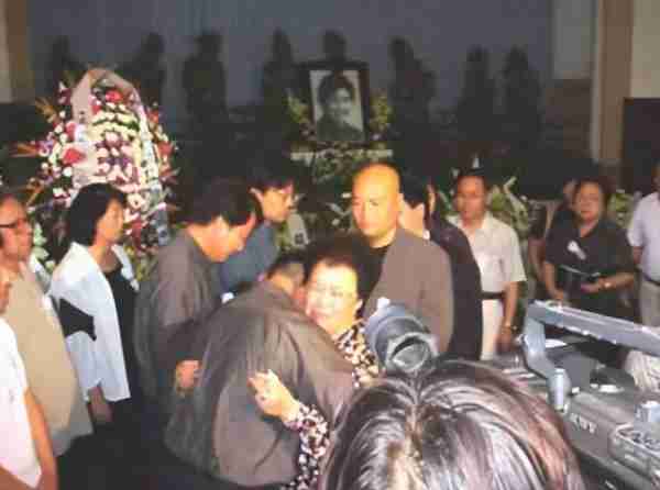1963年,春晚女皇赵丽蓉拒见毛主席,得知原因后主席连说:好好好(赵丽蓉春晚失误是哪一集)-第19张图片-九妖电影 1963年,春晚女皇赵丽蓉拒见毛主席,得知原因后主席连说:好好好(赵丽蓉春晚失误是哪一集)-第19张图片-九妖电影