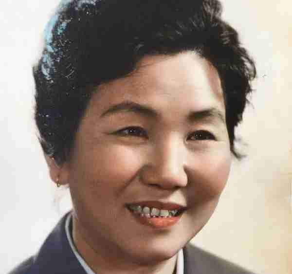 1963年,春晚女皇赵丽蓉拒见毛主席,得知原因后主席连说:好好好(赵丽蓉春晚失误是哪一集)-第18张图片-九妖电影 1963年,春晚女皇赵丽蓉拒见毛主席,得知原因后主席连说:好好好(赵丽蓉春晚失误是哪一集)-第18张图片-九妖电影