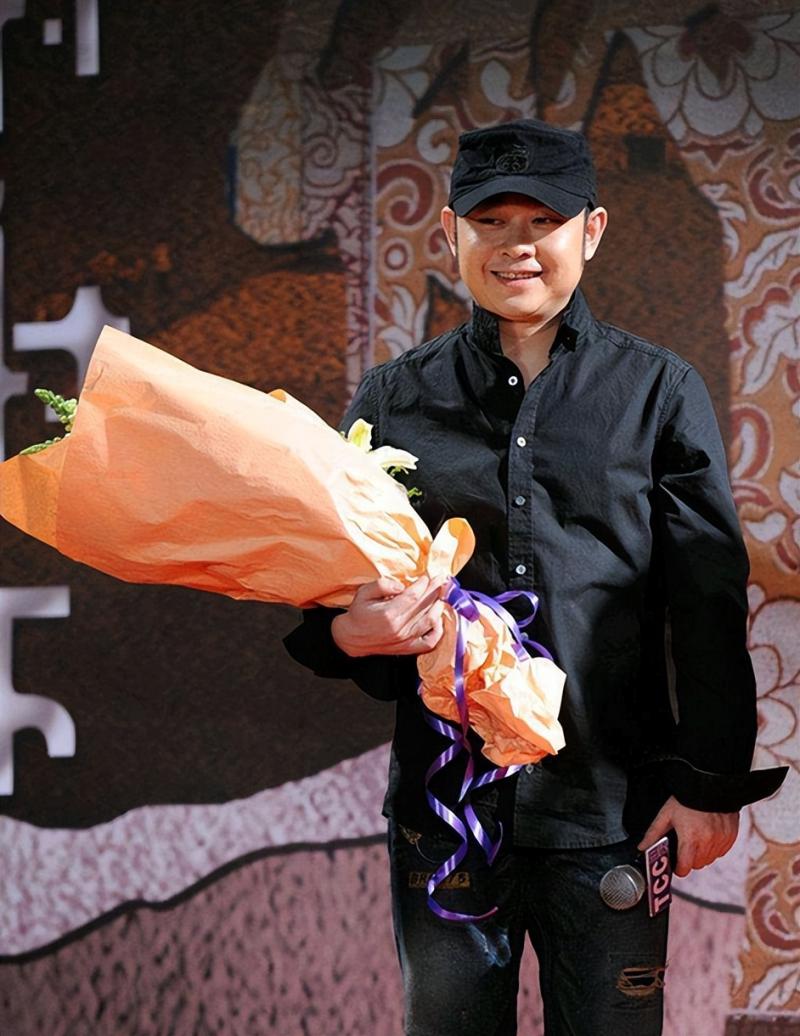 2023跨年晚会刀郎零镜头，是这个时代最大的悲哀（刀郎2021年会开演唱会吗）-第7张图片-九妖电影