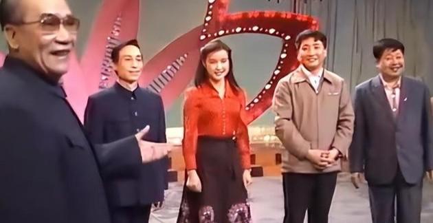2024年春晚彩排一片骂声！沈腾马丽等人缺席，呼声最高的是他们（2024年春晚小品）-第2张图片-九妖电影