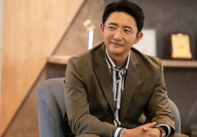 40集金融剧今晚央视开播,12位实力派,2大看点欲再掀收视狂潮(金融类影视剧)-第18张图片-九妖电影 40集金融剧今晚央视开播,12位实力派,2大看点欲再掀收视狂潮(金融类影视剧)-第18张图片-九妖电影