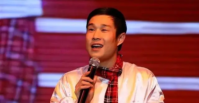 41岁的小沈阳,为何会从一夜爆红到突然“消失”?(小沈阳为什么突然消失荧幕中的人)-第6张图片-九妖电影 41岁的小沈阳,为何会从一夜爆红到突然“消失”?(小沈阳为什么突然消失荧幕中的人)-第6张图片-九妖电影