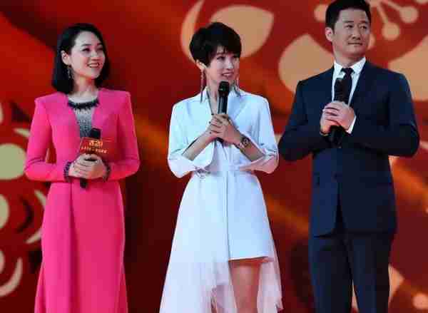 2024年春晚阵容引热议,这些被观众“点名”的明星,谁能得偿所愿(2024年的春节晚会节目单央视)-第5张图片-九妖电影 2024年春晚阵容引热议,这些被观众“点名”的明星,谁能得偿所愿(2024年的春节晚会节目单央视)-第5张图片-九妖电影