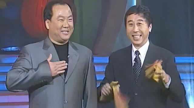 2024年春晚阵容引热议,这些被观众“点名”的明星,谁能得偿所愿(2024年的春节晚会节目单央视)-第39张图片-九妖电影 2024年春晚阵容引热议,这些被观众“点名”的明星,谁能得偿所愿(2024年的春节晚会节目单央视)-第39张图片-九妖电影