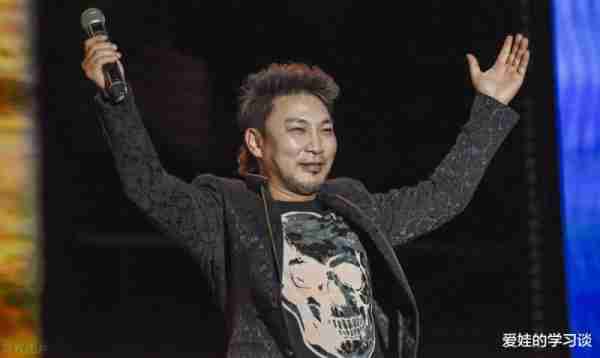 22岁荣登“春晚”一夜走红，却意外被砍缝上百针，今改行身价过亿（上5次春晚的明星）-第37张图片-九妖电影