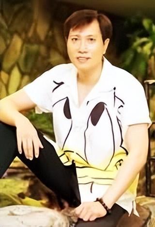 31岁在春晚一炮而红,观众都以为他隐退了,其实已经去世10年了(春晚一夜走红的明星)-第17张图片-九妖电影 31岁在春晚一炮而红,观众都以为他隐退了,其实已经去世10年了(春晚一夜走红的明星)-第17张图片-九妖电影