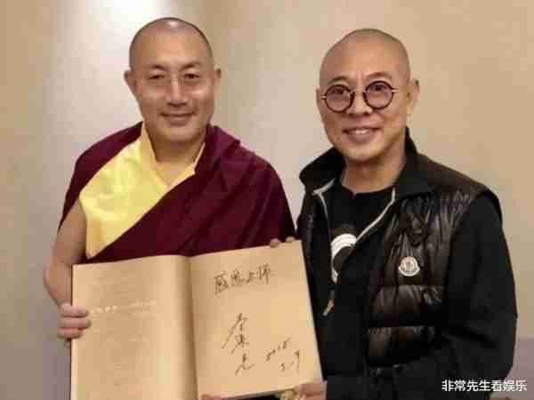 60岁李连杰近照流出，老年斑明显，衰老到认不出，谁能扛起动作电影大旗？（55岁李连杰和甄子丹）-第8张图片-九妖电影