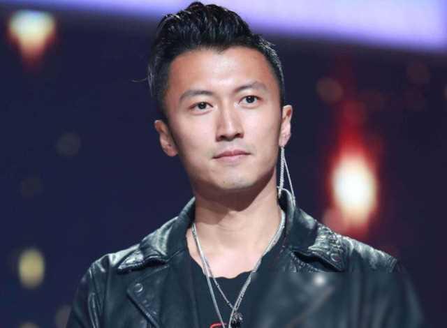 54岁官宣喜讯!“败光”10亿的王菲,谢霆锋终于来接盘了(王菲谢霆锋最新情况)-第2张图片-九妖电影 54岁官宣喜讯!“败光”10亿的王菲,谢霆锋终于来接盘了(王菲谢霆锋最新情况)-第2张图片-九妖电影