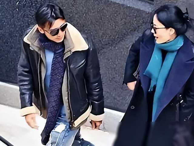54岁官宣喜讯!“败光”10亿的王菲,谢霆锋终于来接盘了(王菲谢霆锋最新情况)-第6张图片-九妖电影 54岁官宣喜讯!“败光”10亿的王菲,谢霆锋终于来接盘了(王菲谢霆锋最新情况)-第6张图片-九妖电影