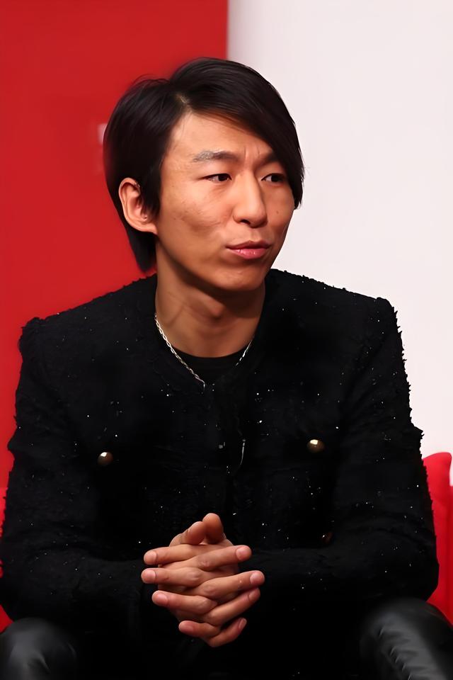 5位因忘记“拉窗帘”,名声一落千丈的明星,谁最令你意外?(拉上窗帘是谁)-第15张图片-九妖电影 5位因忘记“拉窗帘”,名声一落千丈的明星,谁最令你意外?(拉上窗帘是谁)-第15张图片-九妖电影