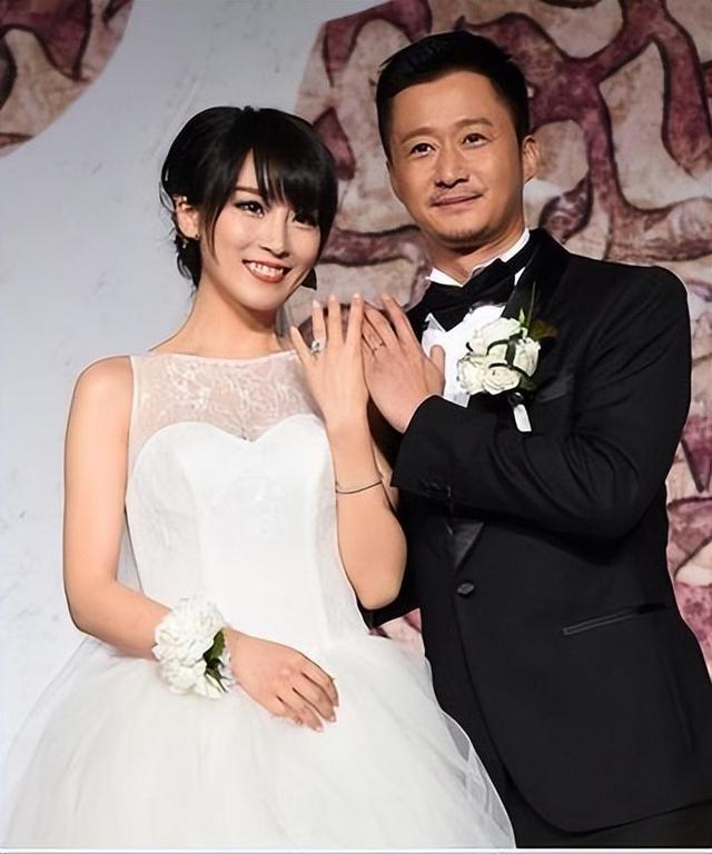 5位因忘记“拉窗帘”,名声一落千丈的明星,谁最令你意外?(拉上窗帘是谁)-第35张图片-九妖电影 5位因忘记“拉窗帘”,名声一落千丈的明星,谁最令你意外?(拉上窗帘是谁)-第35张图片-九妖电影