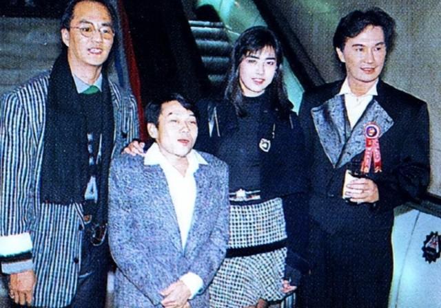 79岁再拿金像奖,生于广西身高不足一米五,他缘何成香港影坛大佬(广西籍艺人)-第17张图片-九妖电影 79岁再拿金像奖,生于广西身高不足一米五,他缘何成香港影坛大佬(广西籍艺人)-第17张图片-九妖电影
