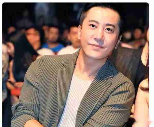 8次登春晚却作死入狱，现已经54岁无人过问，老伙伴也已不再联系_1（登上春晚）-第3张图片-九妖电影