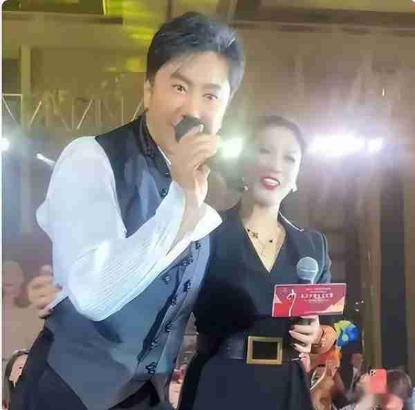 8次登春晚却作死入狱，现已经54岁无人过问，老伙伴也已不再联系_1（登上春晚）-第7张图片-九妖电影