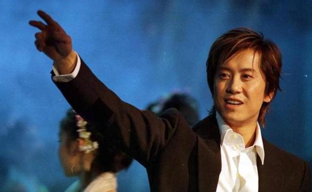 8次登春晚却作死入狱,现已经54岁无人过问,老伙伴也已不再联系_2(登上春晚次数最多的歌曲)-第20张图片-九妖电影 8次登春晚却作死入狱,现已经54岁无人过问,老伙伴也已不再联系_2(登上春晚次数最多的歌曲)-第20张图片-九妖电影