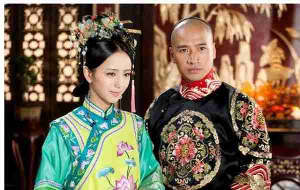 90年代上春晚一夜爆红,被富婆捧为天之骄子,57岁却只能端茶倒水(90年代春晚女歌手名单大全及图片)-第4张图片-九妖电影 90年代上春晚一夜爆红,被富婆捧为天之骄子,57岁却只能端茶倒水(90年代春晚女歌手名单大全及图片)-第4张图片-九妖电影