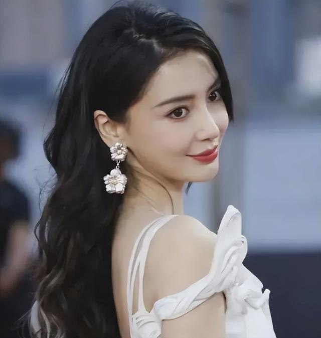 Angelababy的瓜,这次真的有点大了,评论区观点出奇的一致(杨颖的瓜)-第5张图片-九妖电影 Angelababy的瓜,这次真的有点大了,评论区观点出奇的一致(杨颖的瓜)-第5张图片-九妖电影