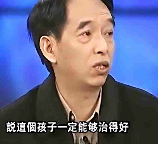 “千手观音”邰丽华:2岁失聪,27岁嫁理工男,29岁上春晚爆红(邰丽华千手观音是哪一年)-第7张图片-九妖电影 “千手观音”邰丽华:2岁失聪,27岁嫁理工男,29岁上春晚爆红(邰丽华千手观音是哪一年)-第7张图片-九妖电影