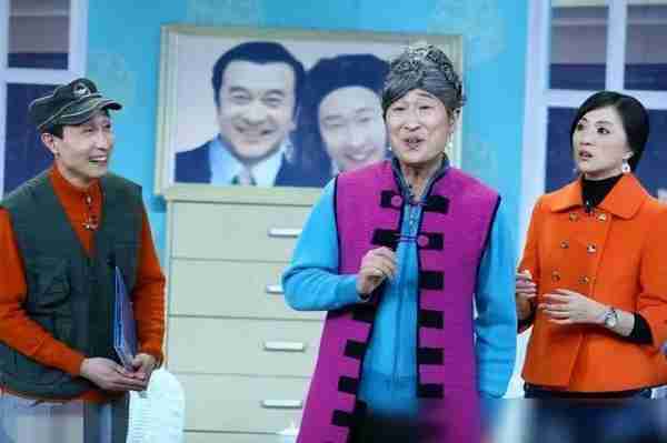 “小品公主”金玉婷五登春晚,面对流言和偏见,罗翔郭德纲说得对(金玉婷的小品)-第9张图片-九妖电影 “小品公主”金玉婷五登春晚,面对流言和偏见,罗翔郭德纲说得对(金玉婷的小品)-第9张图片-九妖电影
