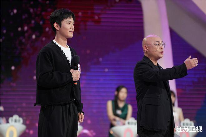 “极速爆灯”遇上“为你而来”！《非诚勿扰》上演勇敢追爱（2020新版非诚勿扰爆灯歌曲）-第3张图片-九妖电影