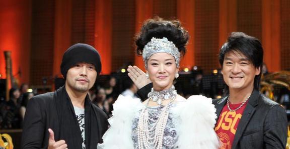 “民歌天后”宋祖英：24年的春晚常客，为何会突然“消失”（被小飞虫碰过的水果能吃吗有毒吗）-第24张图片-九妖电影
