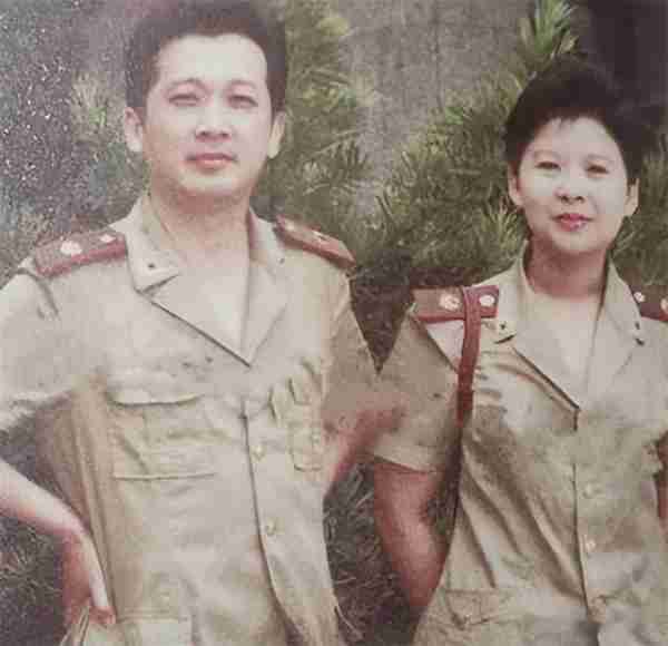 “民歌天后”董文华-13次登上春晚，因“合照”事业下滑，今如何（董文华复出演唱视频）-第29张图片-九妖电影