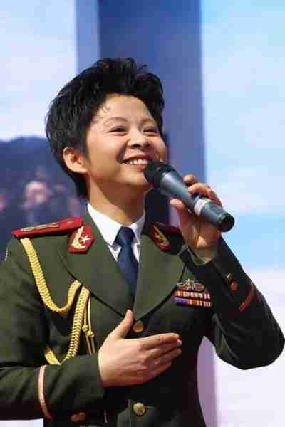 “民歌天后”董文华-13次登上春晚，因“合照”事业下滑，今如何（董文华复出演唱视频）-第33张图片-九妖电影