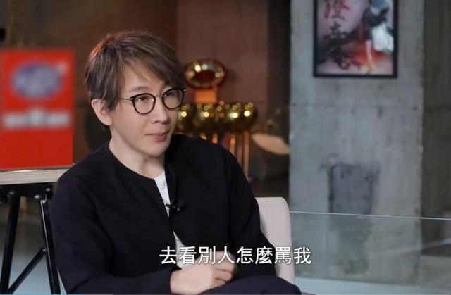 “消失”4年,春晚那一夜,48岁的刘谦让所有人刮目相看(刘谦参加了几几年春晚)-第13张图片-九妖电影 “消失”4年,春晚那一夜,48岁的刘谦让所有人刮目相看(刘谦参加了几几年春晚)-第13张图片-九妖电影
