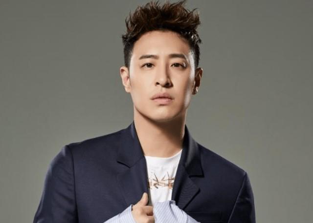 《中国好声音》停播2个月,4位导师都在忙什么?(《中国好声音》停播2个月,4位导师都在忙什么呢)-第11张图片-九妖电影 《中国好声音》停播2个月,4位导师都在忙什么?(《中国好声音》停播2个月,4位导师都在忙什么呢)-第11张图片-九妖电影