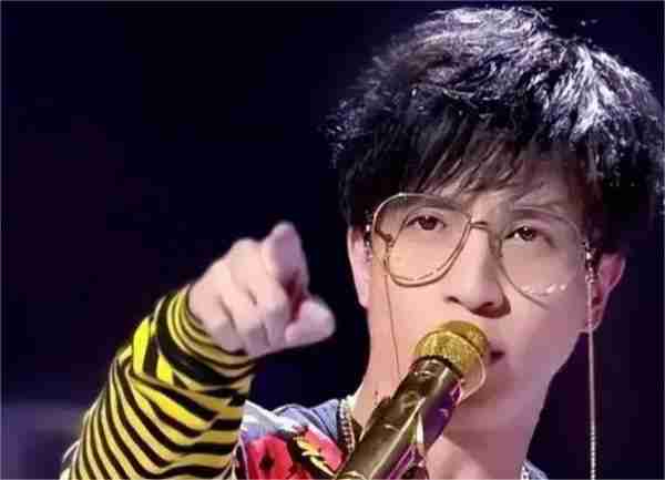 《中国好声音》宣布暂播，四位导师明哲保身（中国好声音明星现场版）-第8张图片-九妖电影