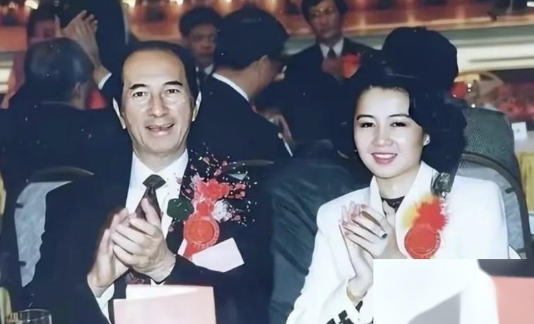 “赌王”何鸿燊的四姨太有多美？20张照片告诉你，美艳不可方物！-第18张图片-九妖电影