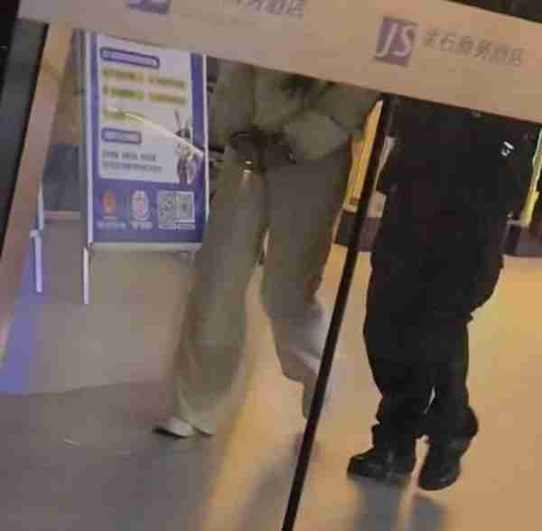 《中国新说唱》首曝全员尿检！首位退赛引热议？网友：奇葩且合理（中国新说唱巅峰对决2023）-第14张图片-九妖电影