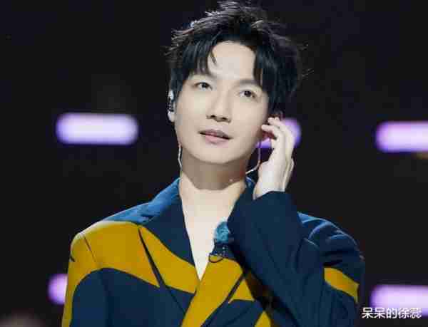 《全员加速中》开录，不见时代少年团，0713撑场子，3位男神加盟（全员加速中2023免费观看）-第13张图片-九妖电影